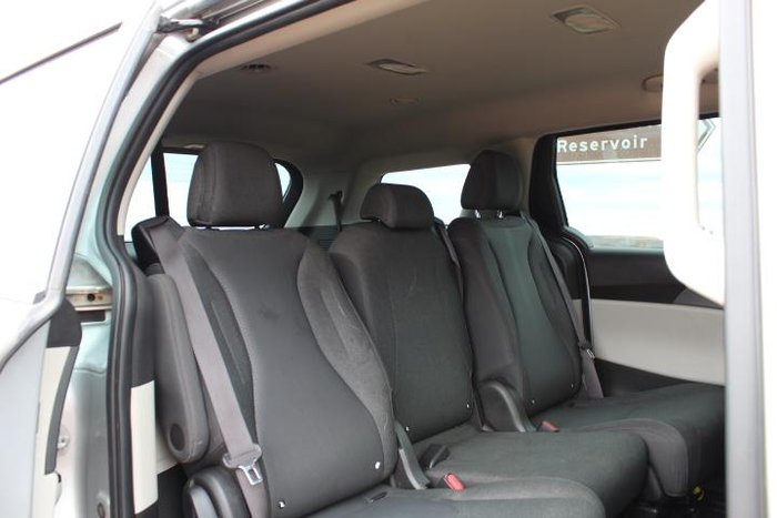 2021 Kia Carnival S