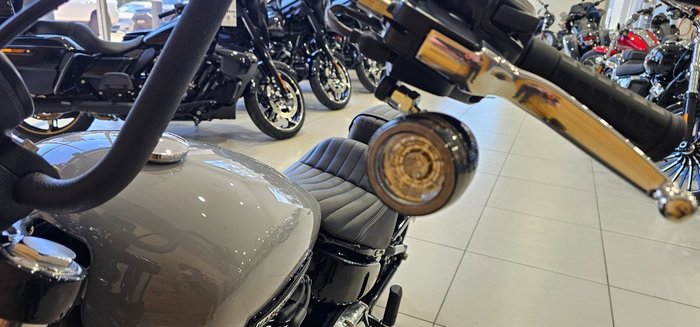 2025 Harley-davidson FXBB Street Bob Grey