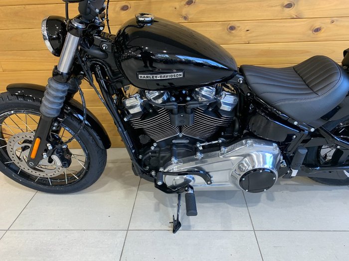 2025 Harley-davidson FXBB Street Bob Black