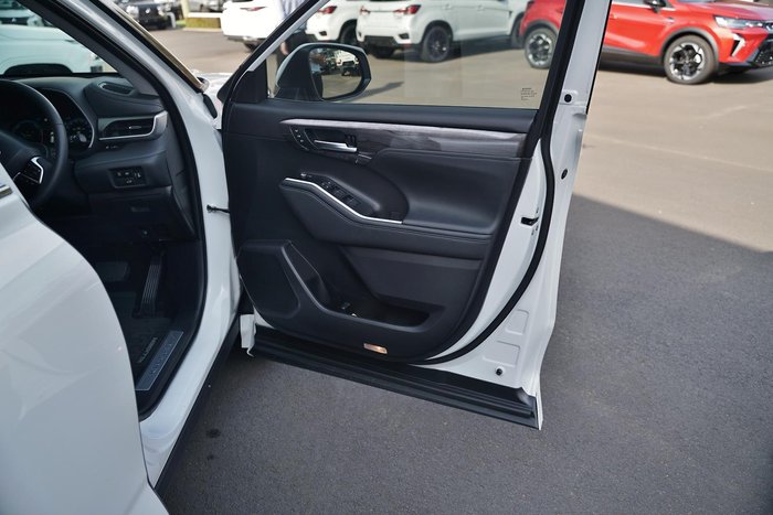 2024 Toyota Kluger Grande