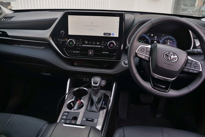 2024 Toyota Kluger Grande