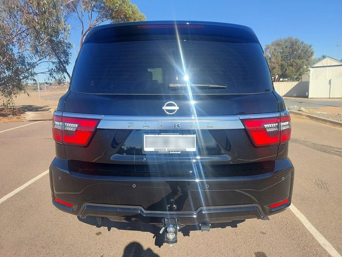 2022 Nissan Patrol Ti-L