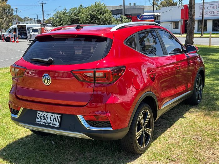 2020 MG ZS Essence AZS1 MY19 Diamond Red