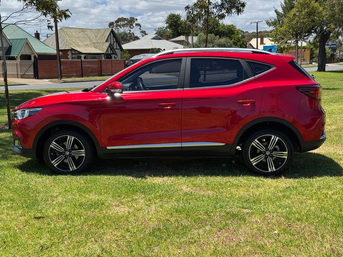 2020 MG ZS Essence AZS1 MY19 Diamond Red