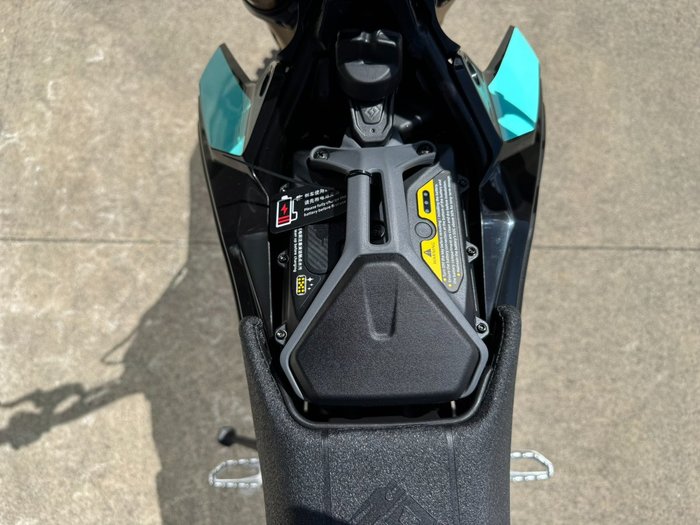 2025 Sur-ron 2025 SURRON Hyper Bee BLUE