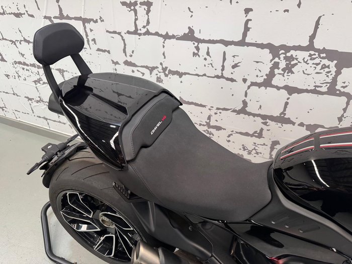 2024 Ducati Diavel V4 Diavel Red