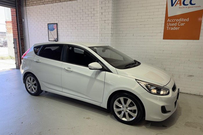 2017 Hyundai Accent Sport RB6 MY18 Chalk White