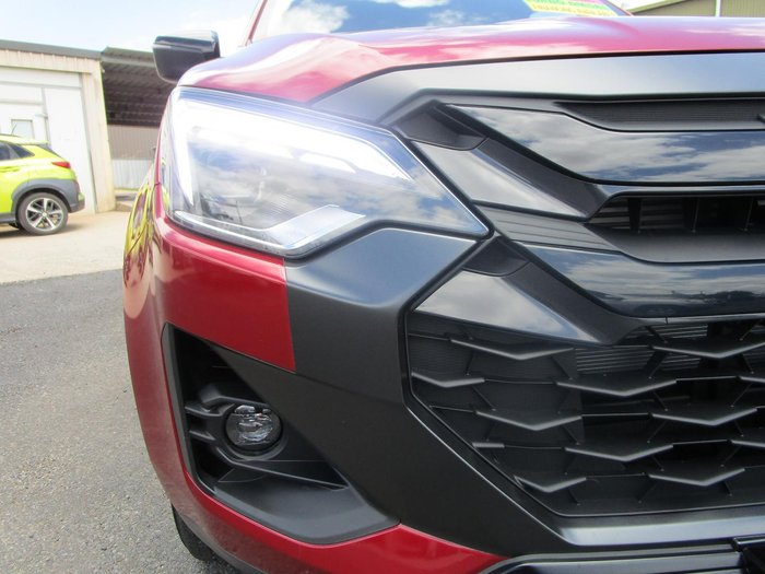 2025 Isuzu D-MAX X-RIDER