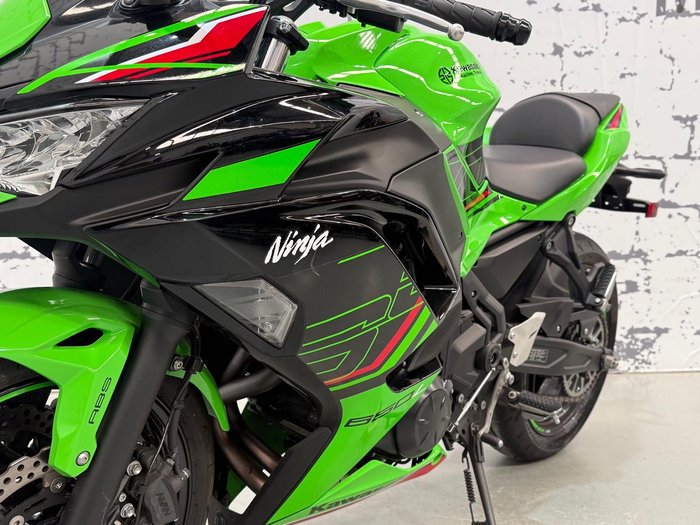 2023 Kawasaki Ninja 650L (LAMS) KRT Edition Ninja Green