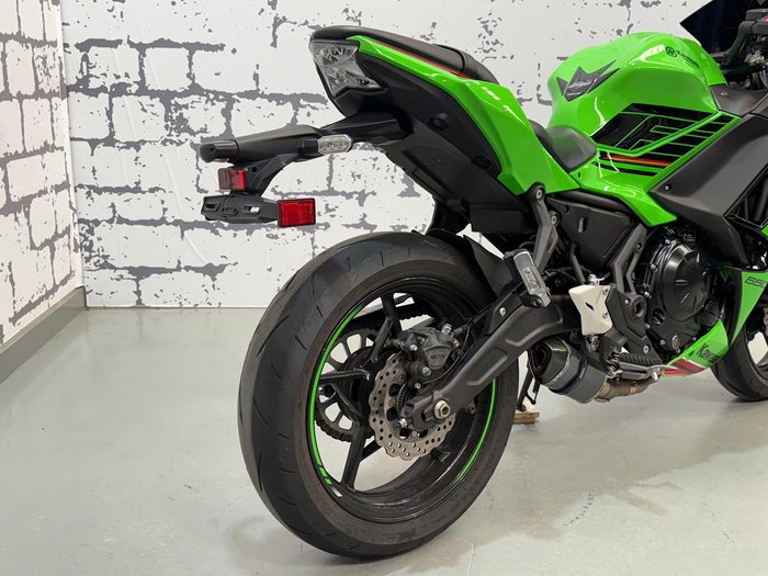 2023 Kawasaki Ninja 650L (LAMS) KRT Edition Ninja Green