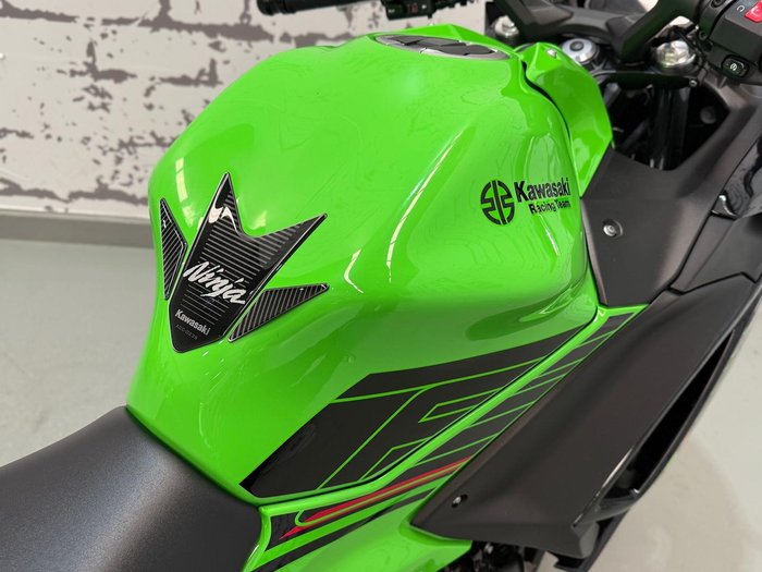 2023 Kawasaki Ninja 650L (LAMS) KRT Edition Ninja Green