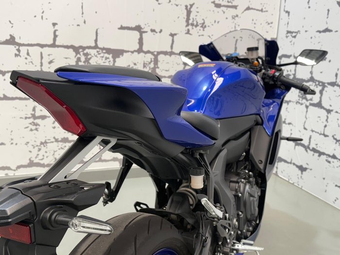 2023 Yamaha YZF-R7 LAMs YZF-R Blue
