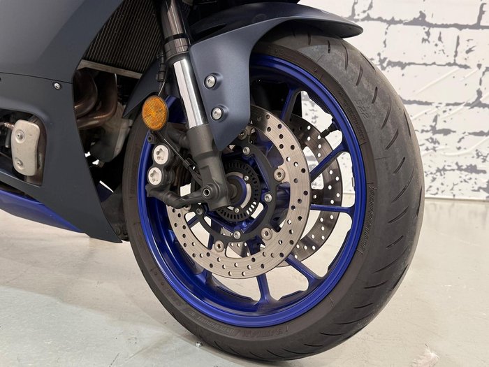 2023 Yamaha YZF-R7 LAMs YZF-R Blue