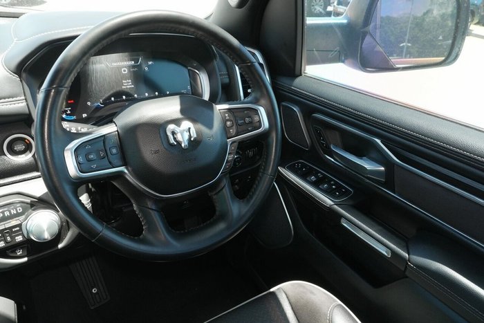 2023 RAM 1500 Laramie Sport RamBox