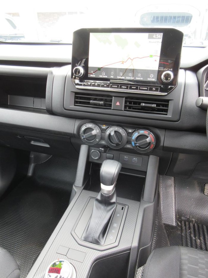 2025 Mitsubishi Triton GLX