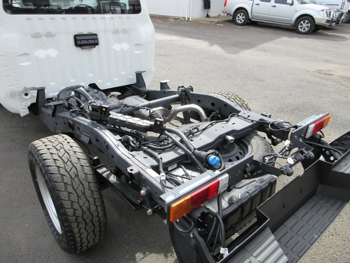 2025 Mitsubishi Triton GLX