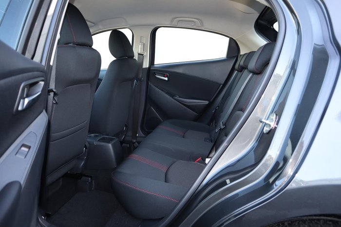 2025 Mazda 2 G15 Evolve