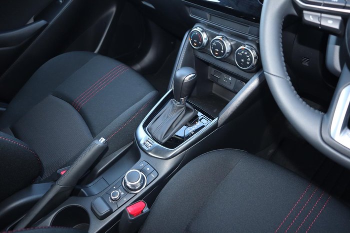 2025 Mazda 2 G15 Evolve