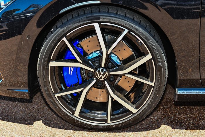 2023 Volkswagen Golf R