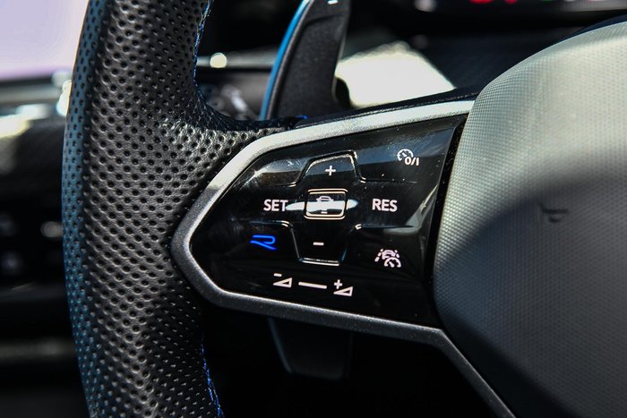 2023 Volkswagen Golf R