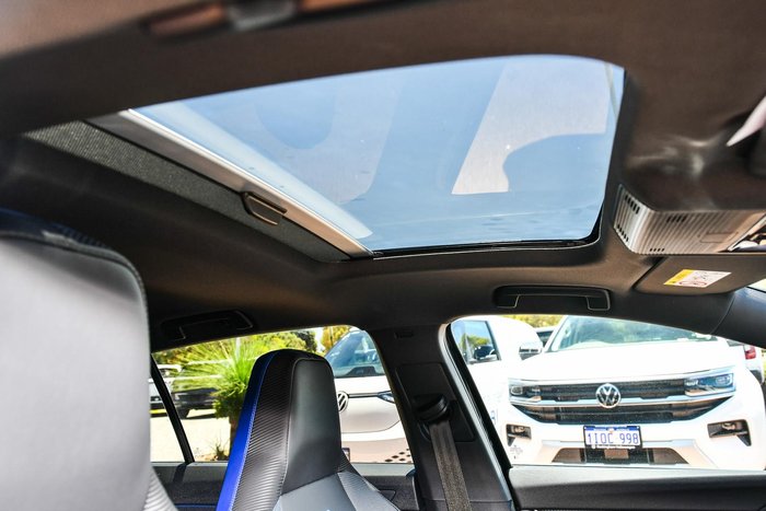 2023 Volkswagen Golf R