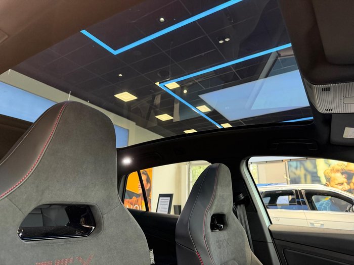 2025 Volkswagen ID.5 GTX