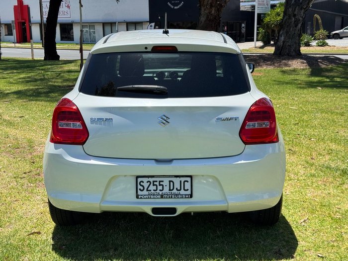 2022 Suzuki Swift GL AZ Series II Pure White