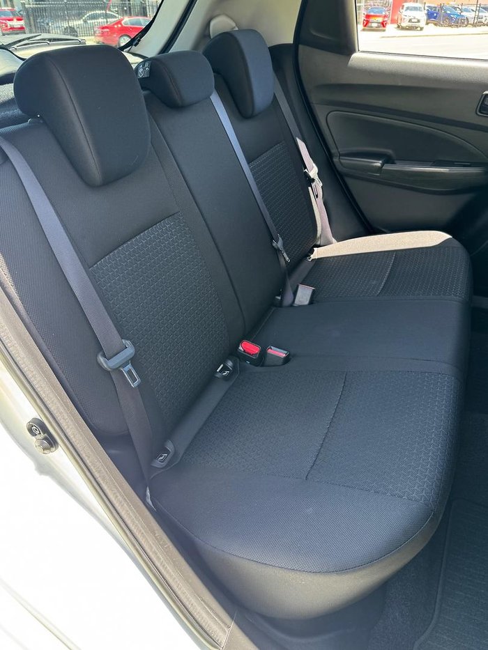 2022 Suzuki Swift GL AZ Series II Pure White