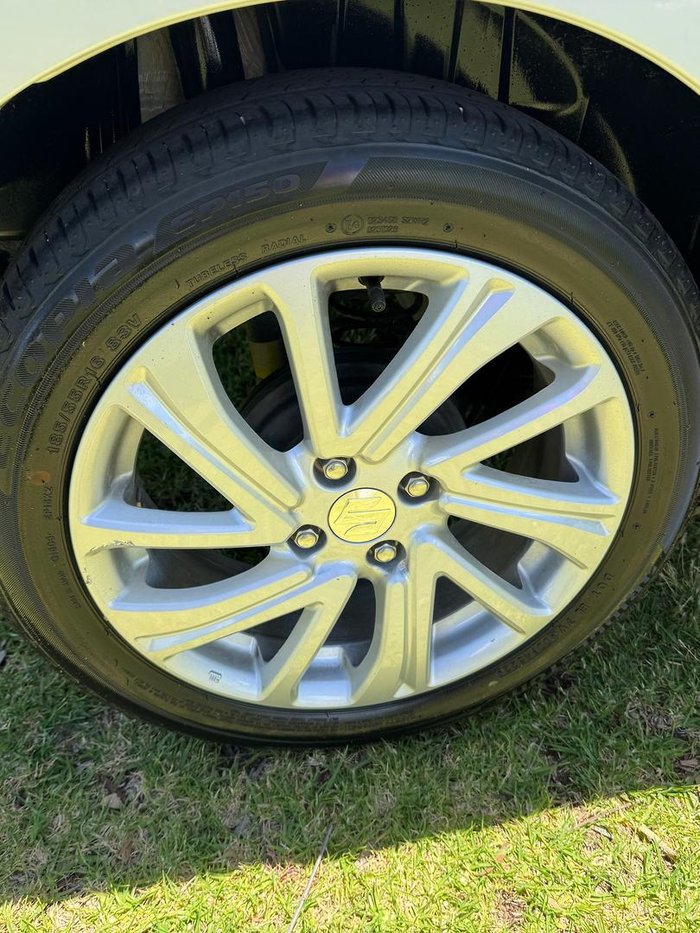 2022 Suzuki Swift GL AZ Series II Pure White