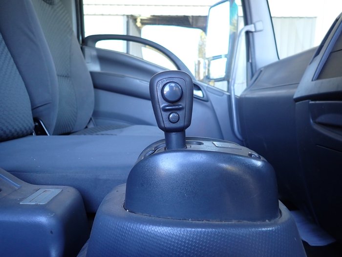 2018 ISUZU FRR 107-210