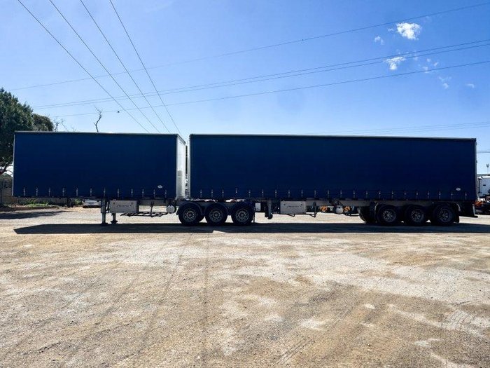 2021 Maxitrans St3 Flat Deck B-Double Curtain Side Combination