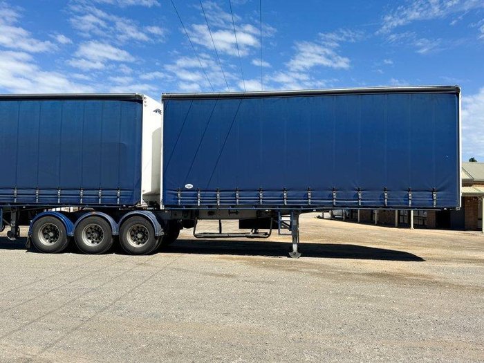 2021 Maxitrans St3 Flat Deck B-Double Curtain Side Combination