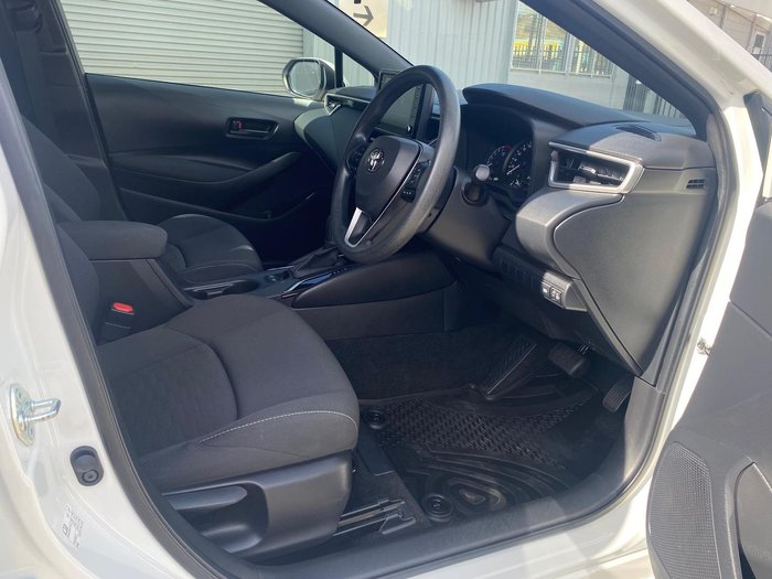 2020 Toyota Corolla Ascent Sport Hybrid