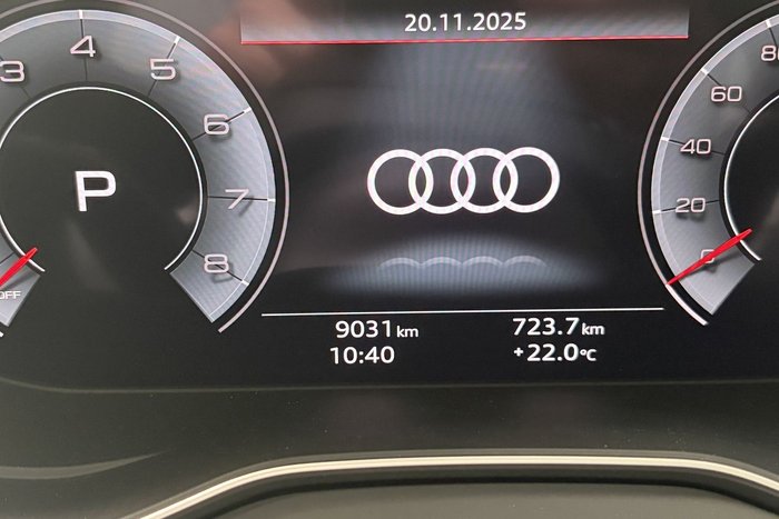2024 Audi Q5 45 TFSI Dynamic Black