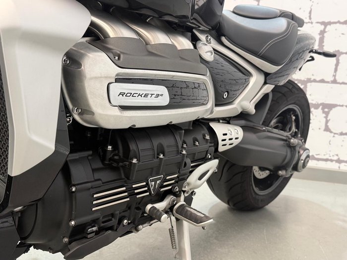 2022 Triumph Rocket 3 R Rocket Black