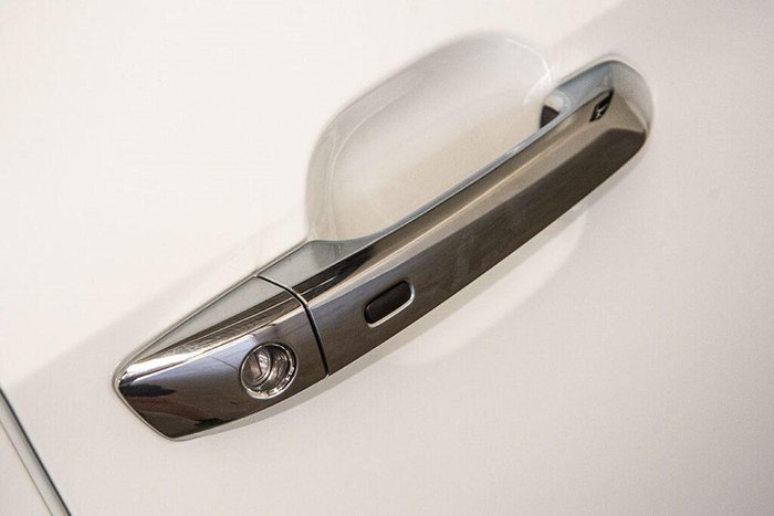 2025 Isuzu D-MAX LS-U