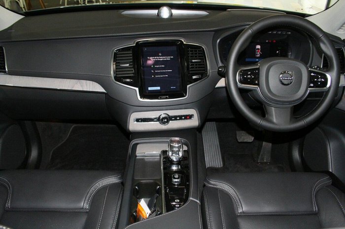 2024 Volvo XC90 Recharge Ultimate T8 Plug-In Hybrid