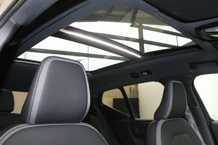 2024 Volvo XC40 Recharge Twin Pure Electric