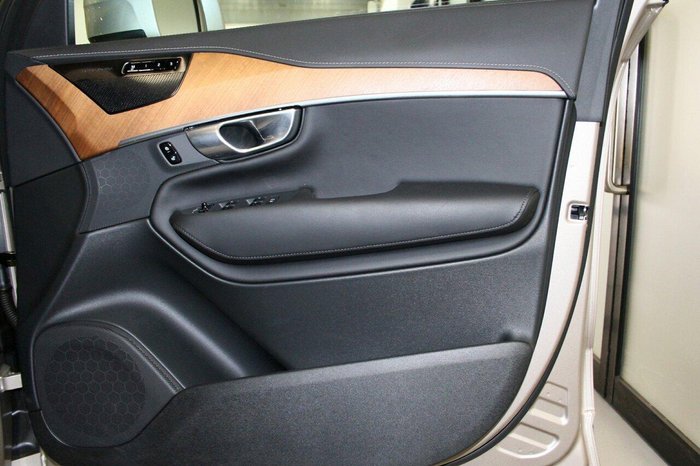 2024 Volvo XC90 Ultimate B5 Bright