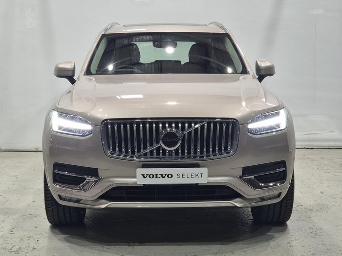 2024 Volvo XC90 Ultimate B5 Bright