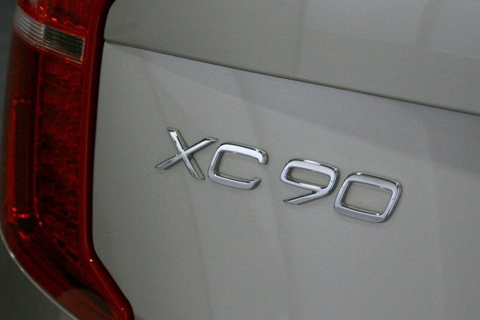 2024 Volvo XC90 Ultimate B5 Bright
