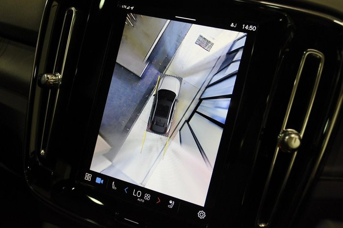 2024 Volvo C40 Recharge Twin