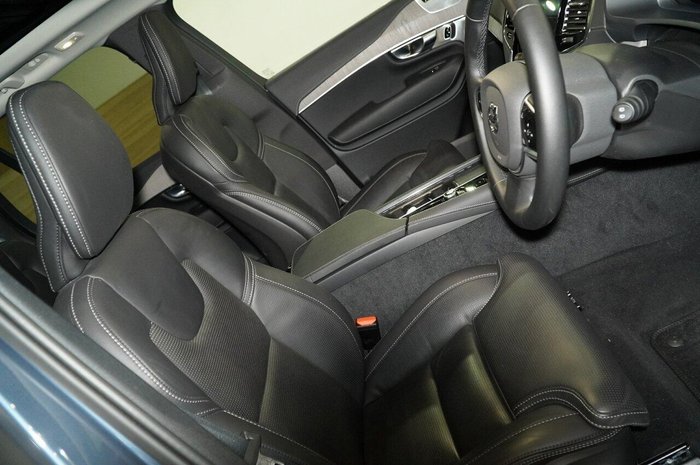 2024 Volvo XC90 Ultra B6 Bright