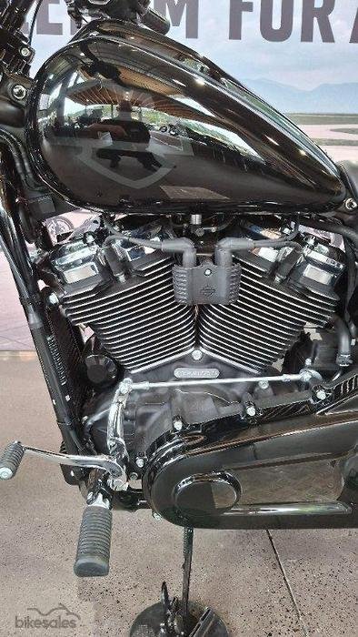 2025 Harley-davidson FXBR BREAKOUT (117) Vivid Black