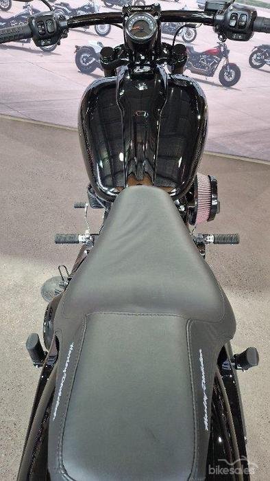 2025 Harley-davidson FXBR BREAKOUT (117) Vivid Black