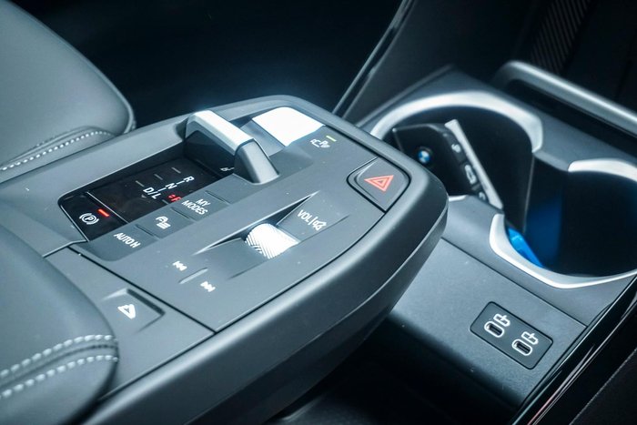 2025 BMW X1 sDrive18i