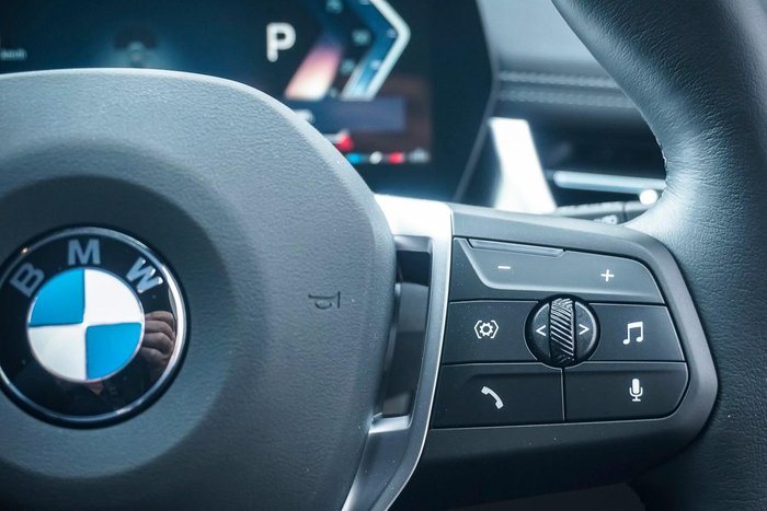 2025 BMW X1 sDrive18i