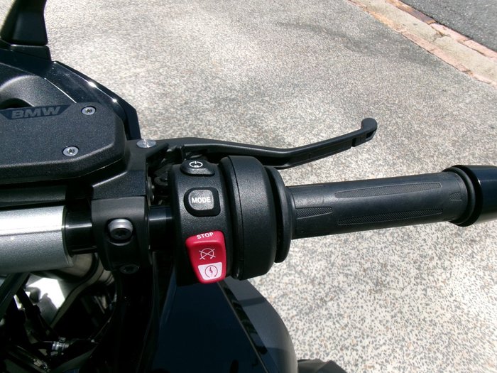 2026 BMW Motorrad 2026 BMW 1300CC R 1300 RS Triple Black BLACK STORM METALLIC