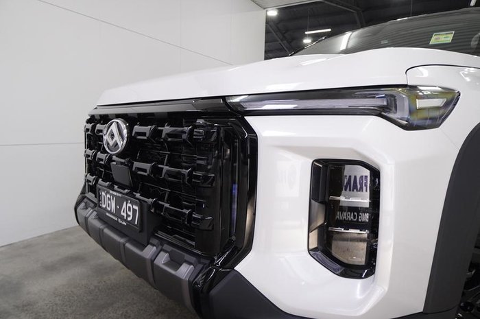 2025 LDV D90 Executive