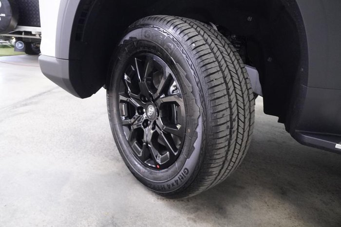 2025 LDV D90 Executive